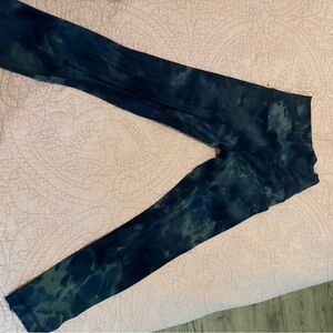 Lululemon size 2 leggings